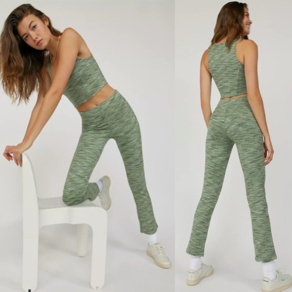 Aritzia Sunday Best Maisy Bootcut Pull On Pants Womens Medium Pistachio Green M